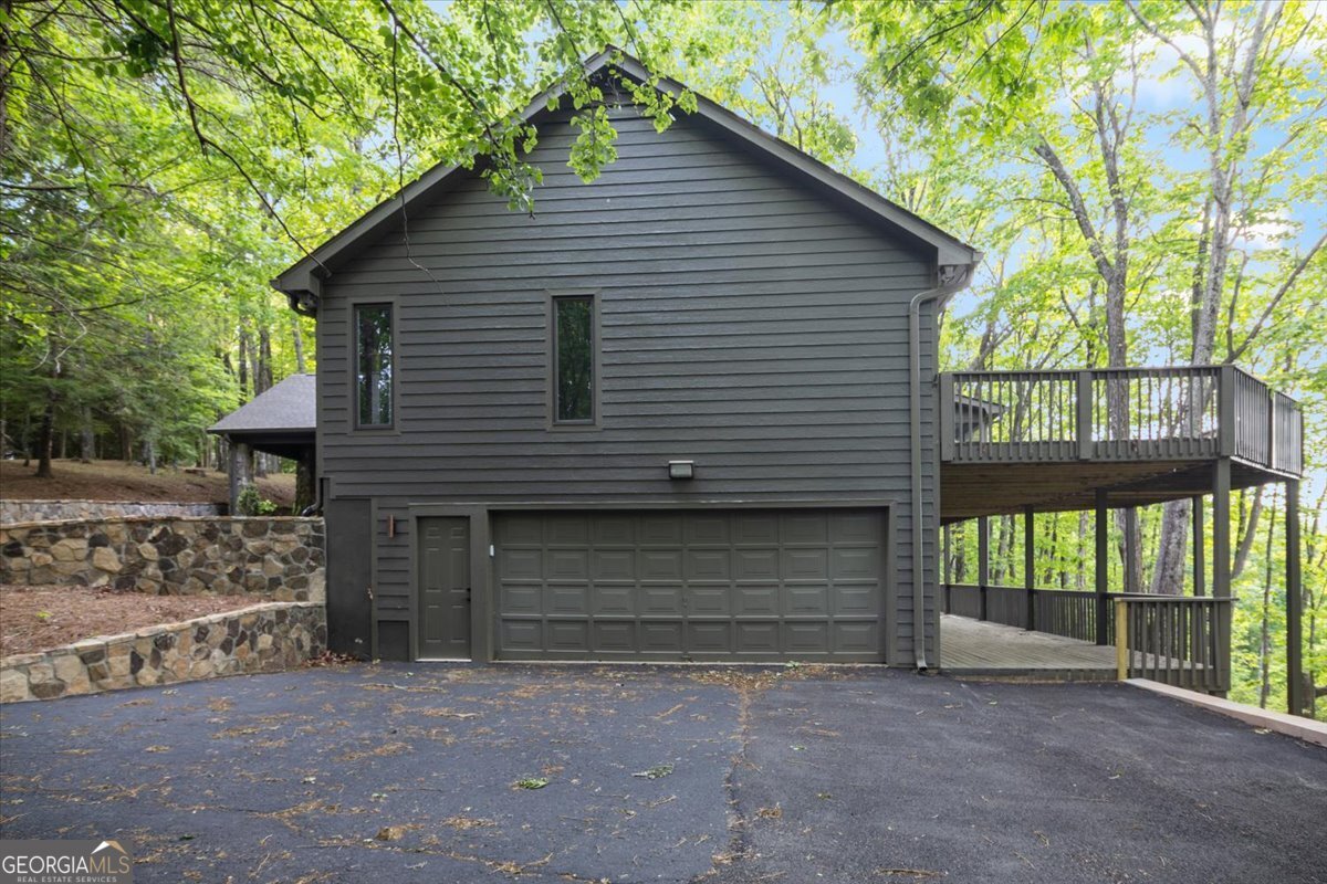 40 Sanderlin Mtn Drive Jasper GA 30143