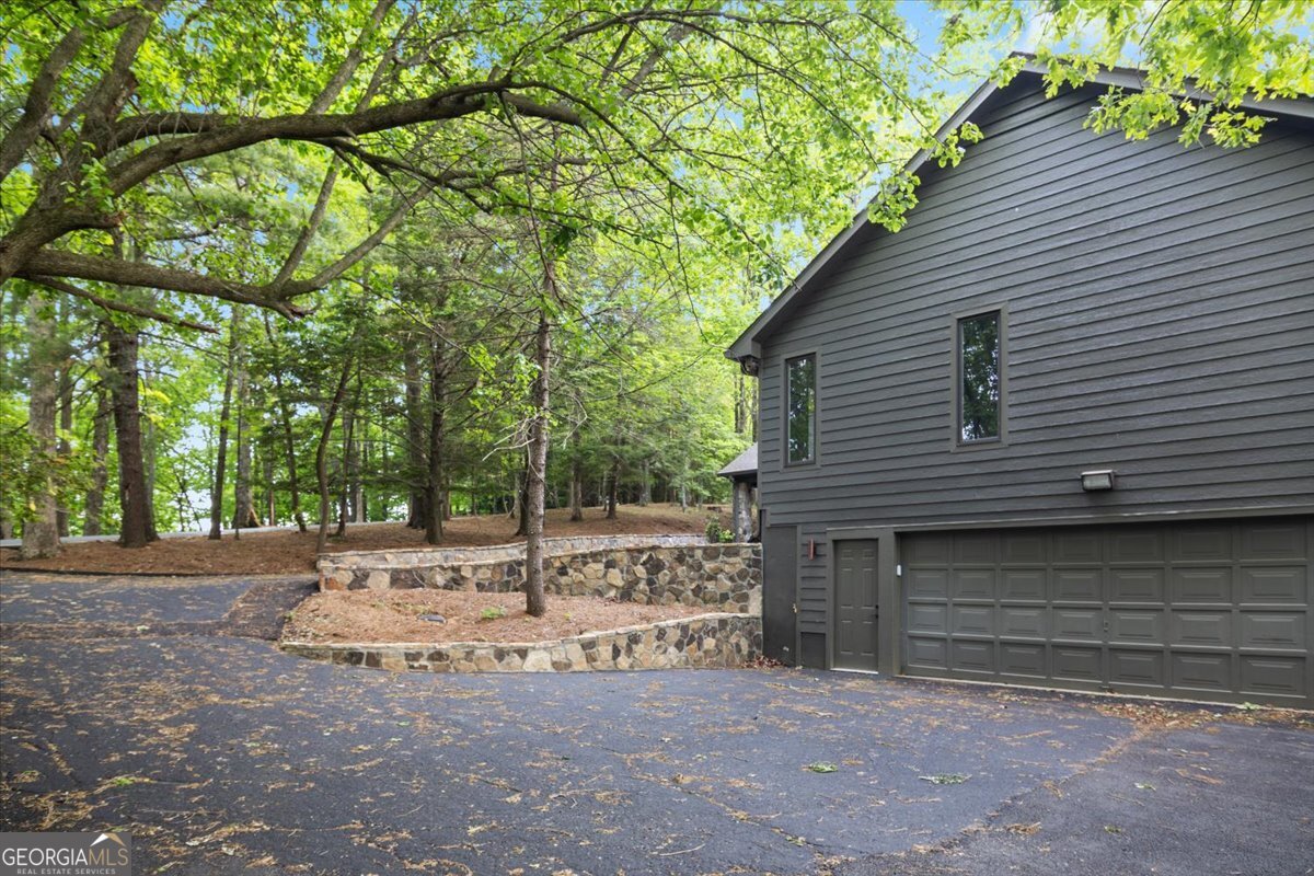 40 Sanderlin Mtn Drive Jasper GA 30143