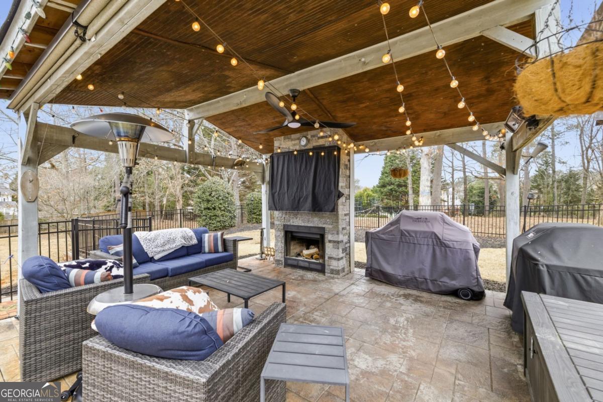 2298 Bright Water Drive Snellville GA 30078