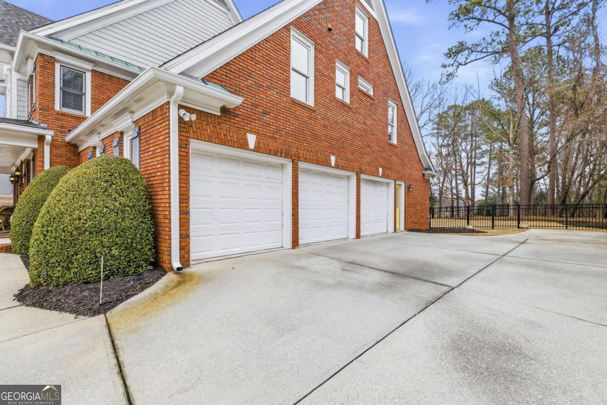 2298 Bright Water Drive Snellville GA 30078
