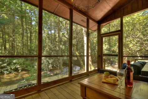 5757 Old Bucktown Road Ellijay GA 30536