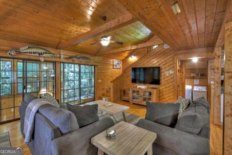 5757 Old Bucktown Road Ellijay GA 30536