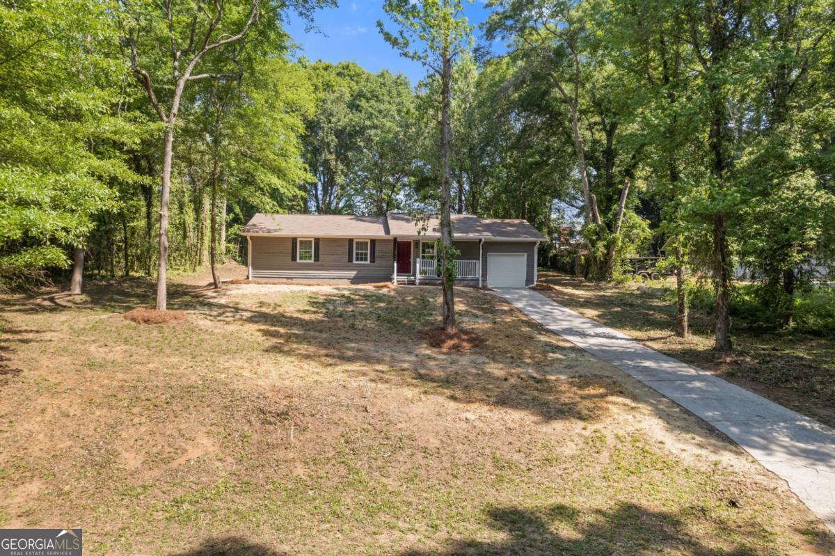 4583 N Woodlake Lane SE Conyers GA 30013