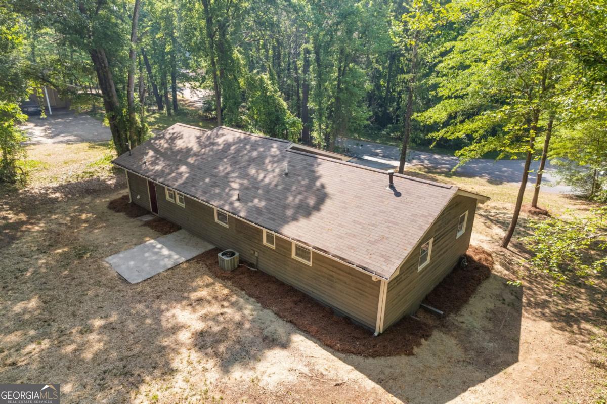 4583 N Woodlake Lane SE Conyers GA 30013