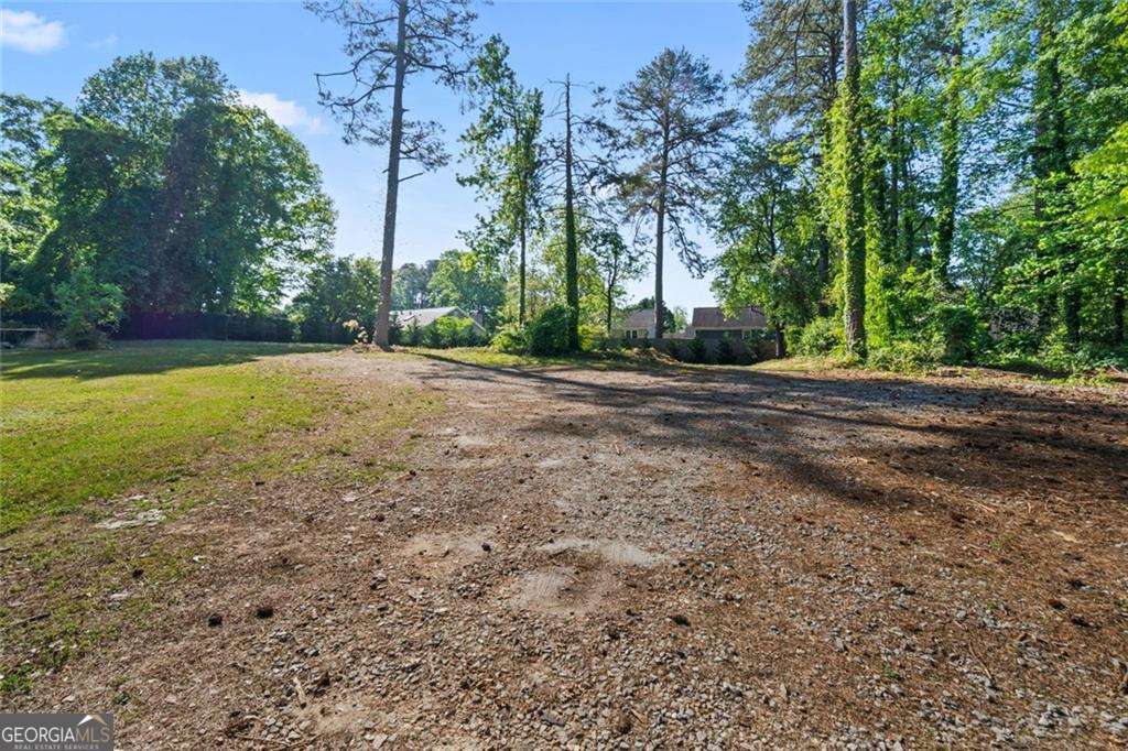 2061 Shady Lane Tucker GA 30084
