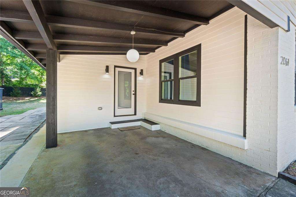 2061 Shady Lane Tucker GA 30084
