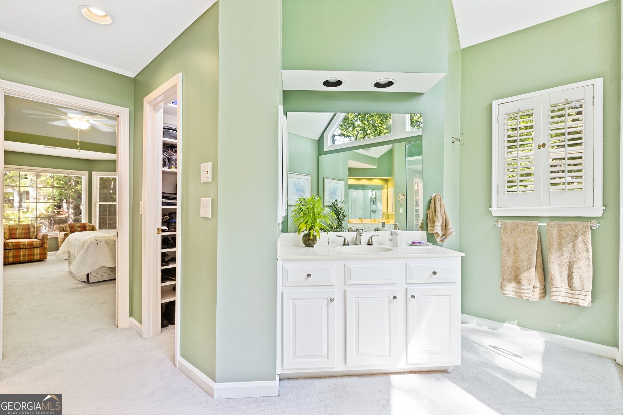 377 Connemara Crossing Lawrenceville GA 30044