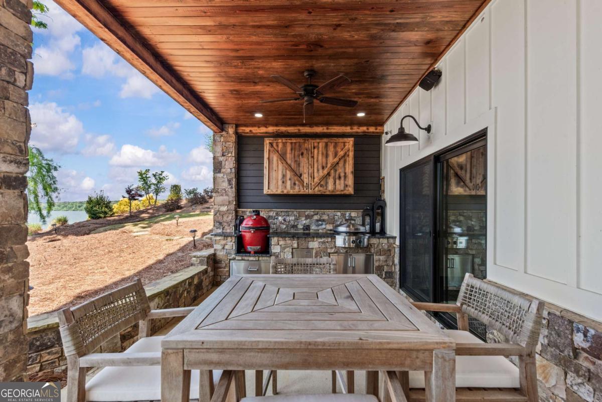1951 Northwoods Drive Greensboro GA 30642