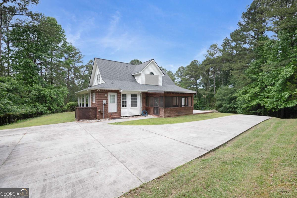 337 Fields Ferry Drive NE Calhoun GA 30701