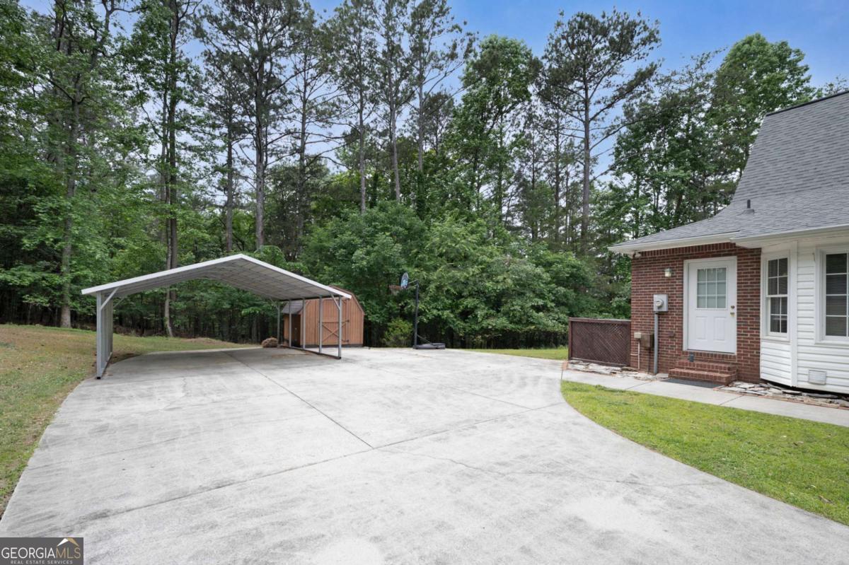 337 Fields Ferry Drive NE Calhoun GA 30701