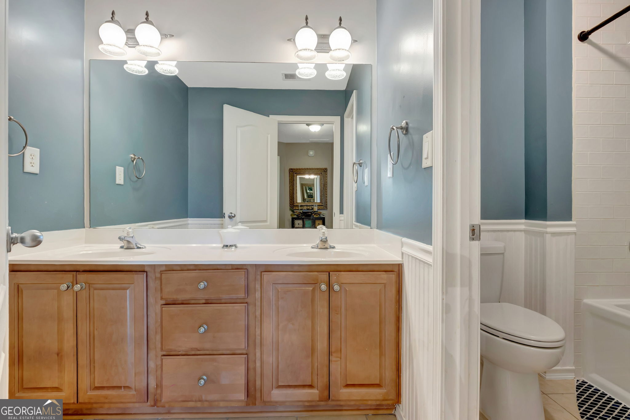 374 Persimmon Drive Sharpsburg GA 30277