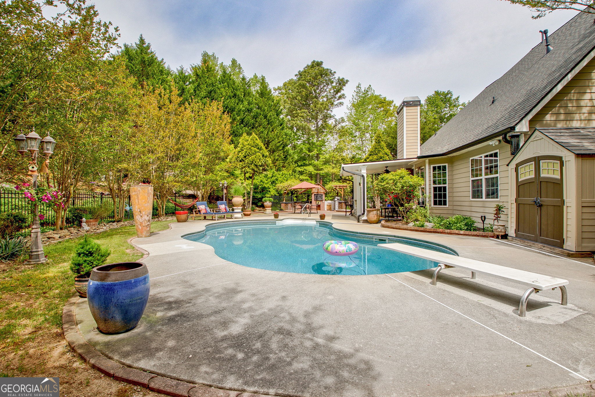374 Persimmon Drive Sharpsburg GA 30277