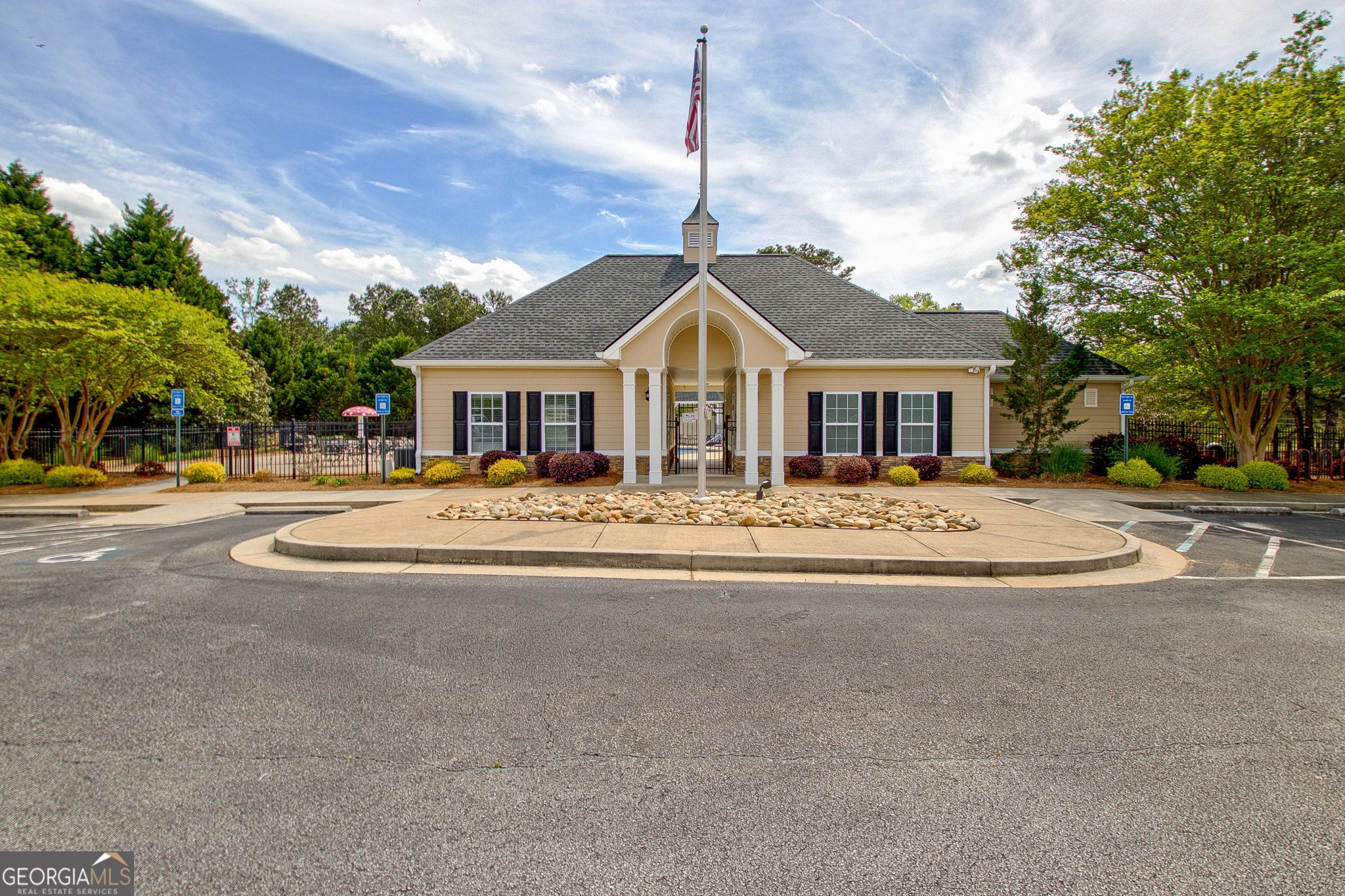 374 Persimmon Drive Sharpsburg GA 30277