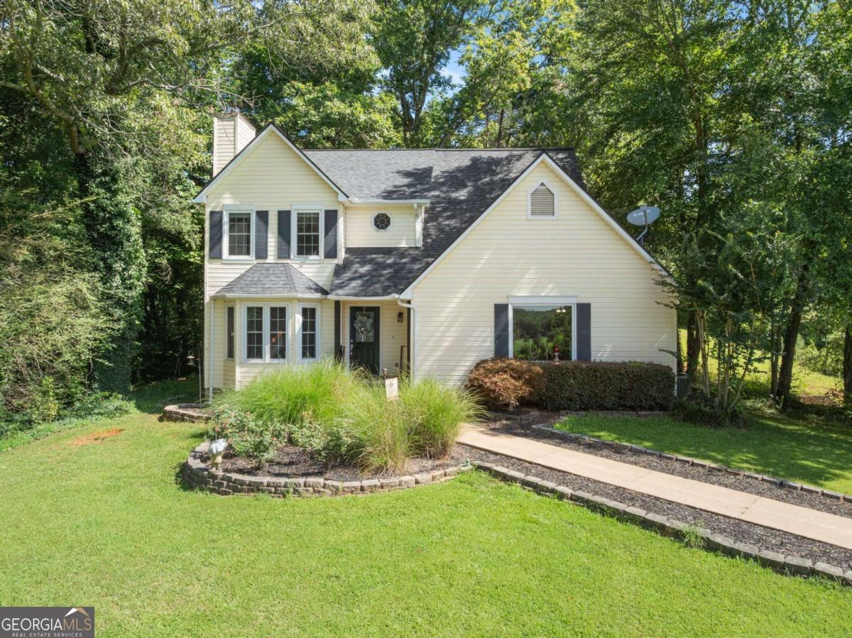 9724 Elliott Family Parkway Dawsonville GA 30536