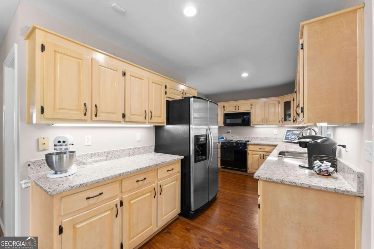 9724 Elliott Family Parkway Dawsonville GA 30536