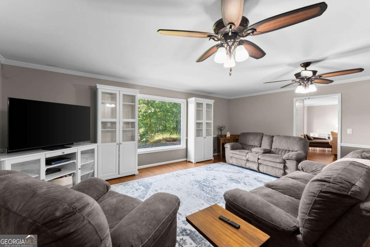 9724 Elliott Family Parkway Dawsonville GA 30536