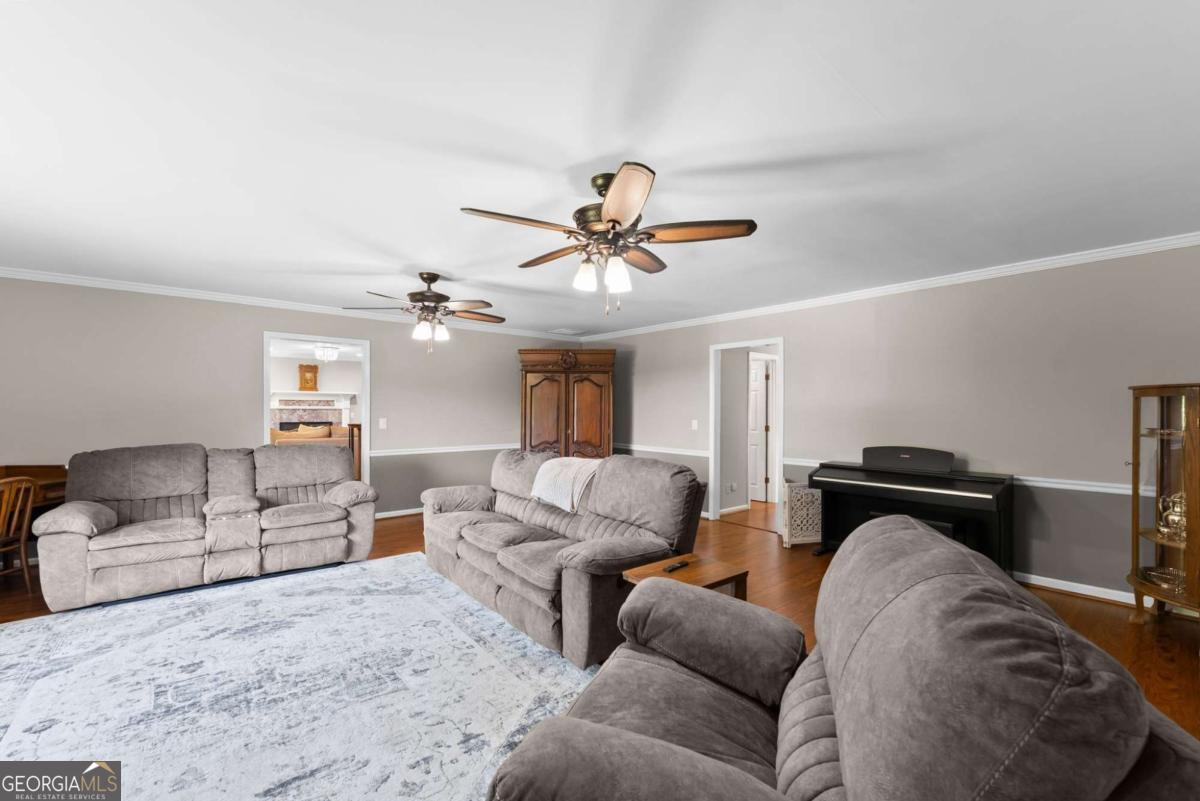 9724 Elliott Family Parkway Dawsonville GA 30536