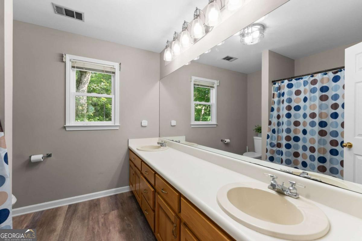 9724 Elliott Family Parkway Dawsonville GA 30536