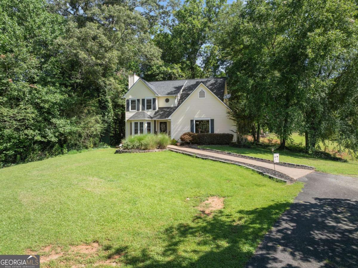 9724 Elliott Family Parkway Dawsonville GA 30536