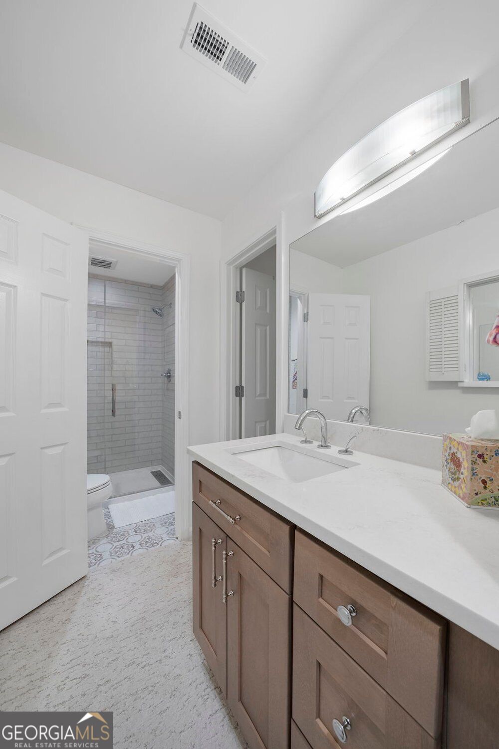 65 Red Oak Point Jasper GA 30143