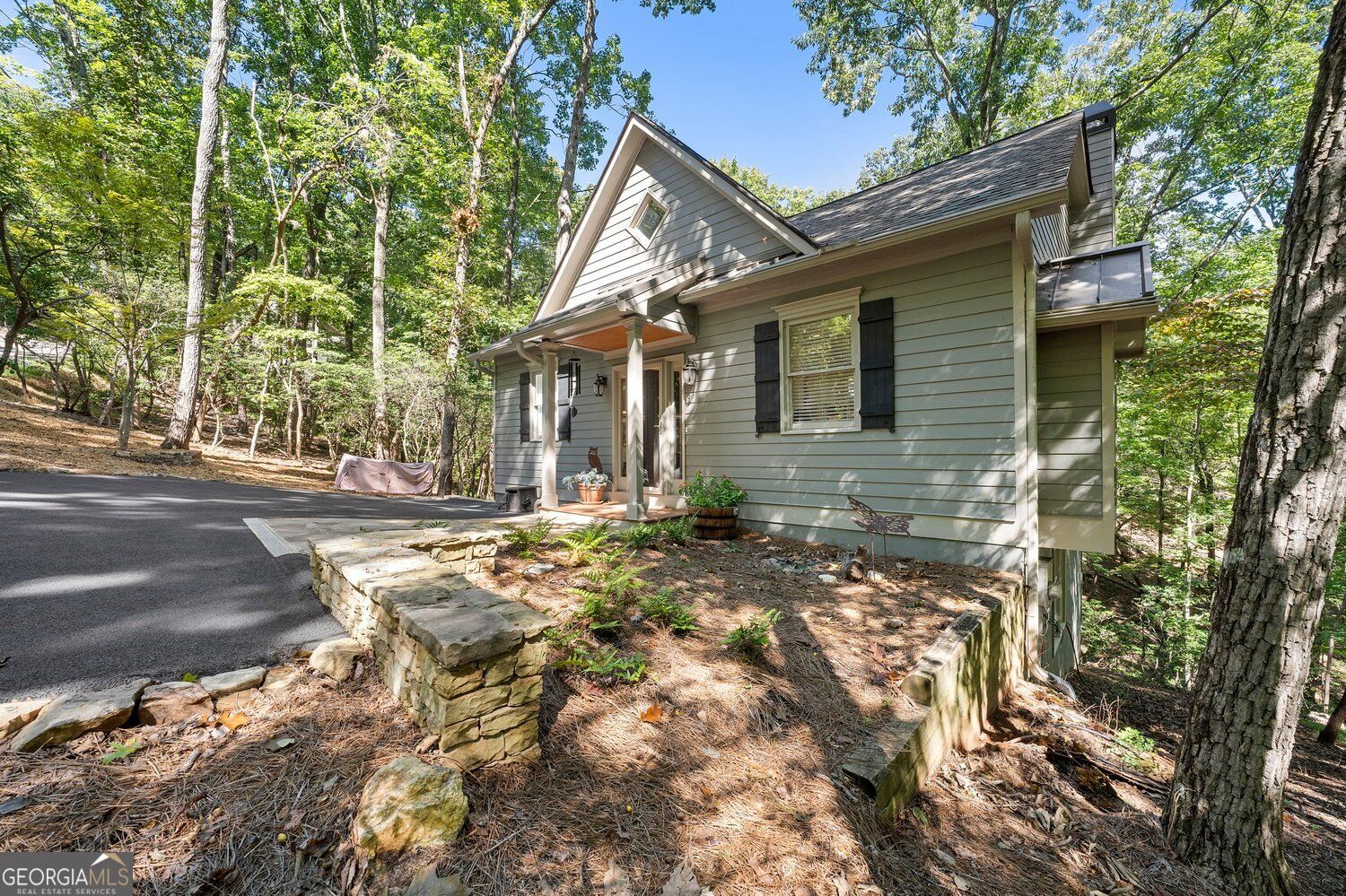 65 Red Oak Point Jasper GA 30143
