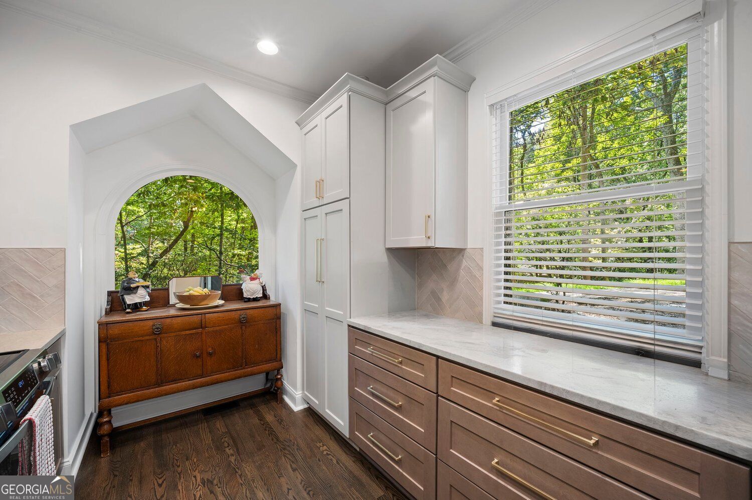 65 Red Oak Point Jasper GA 30143
