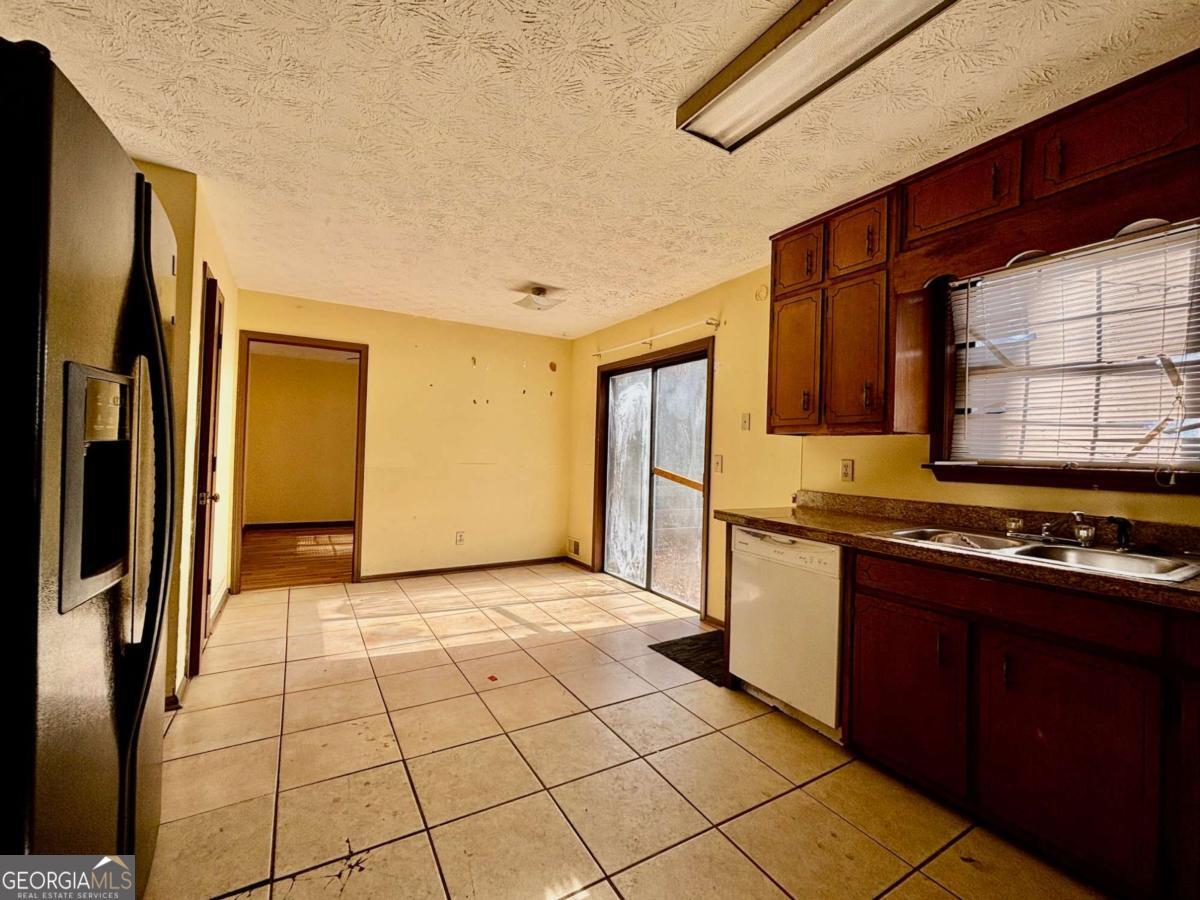 5615 Pennybrook Court Stone Mountain GA 30087