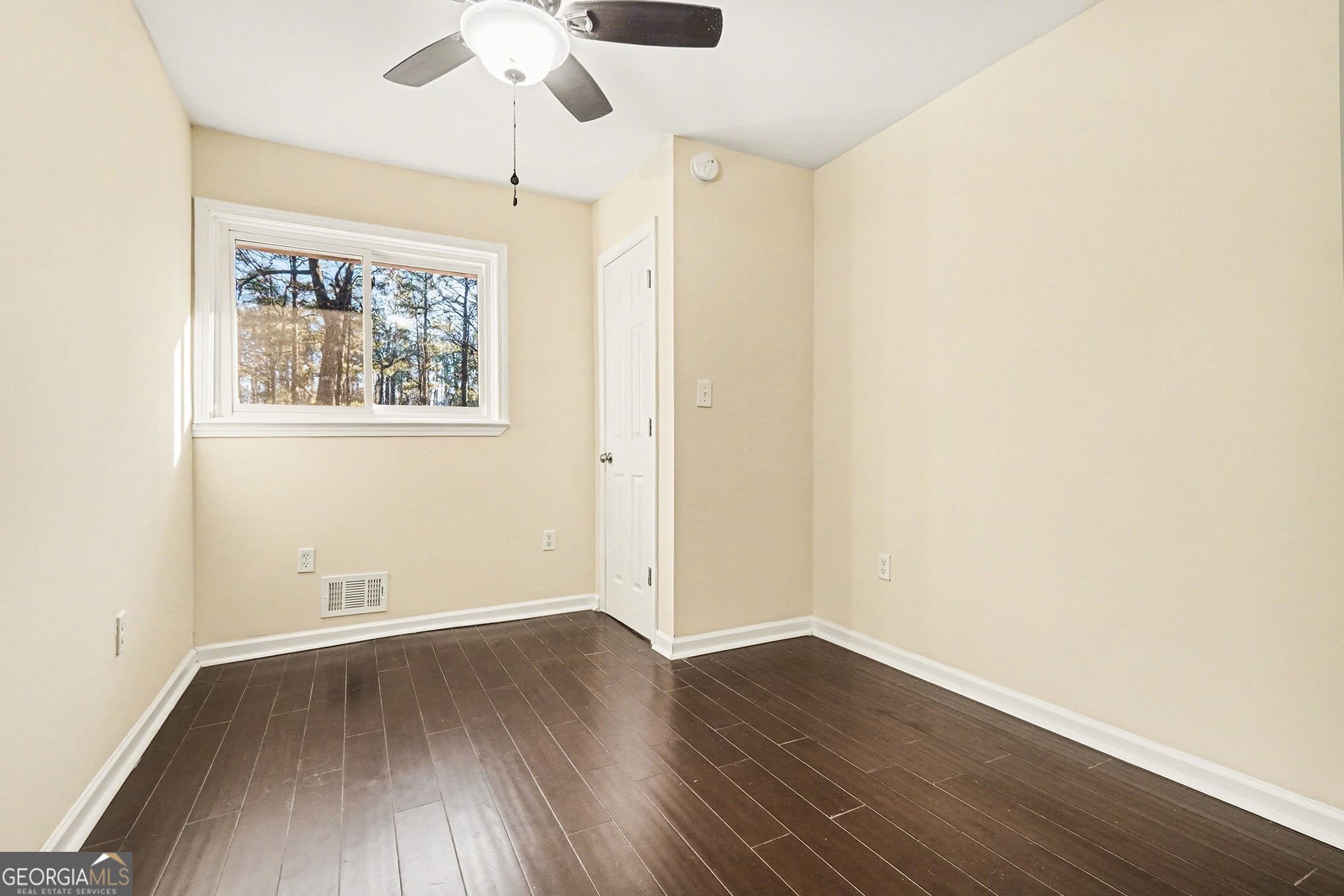 2494 Glenrock Drive Decatur GA 30032