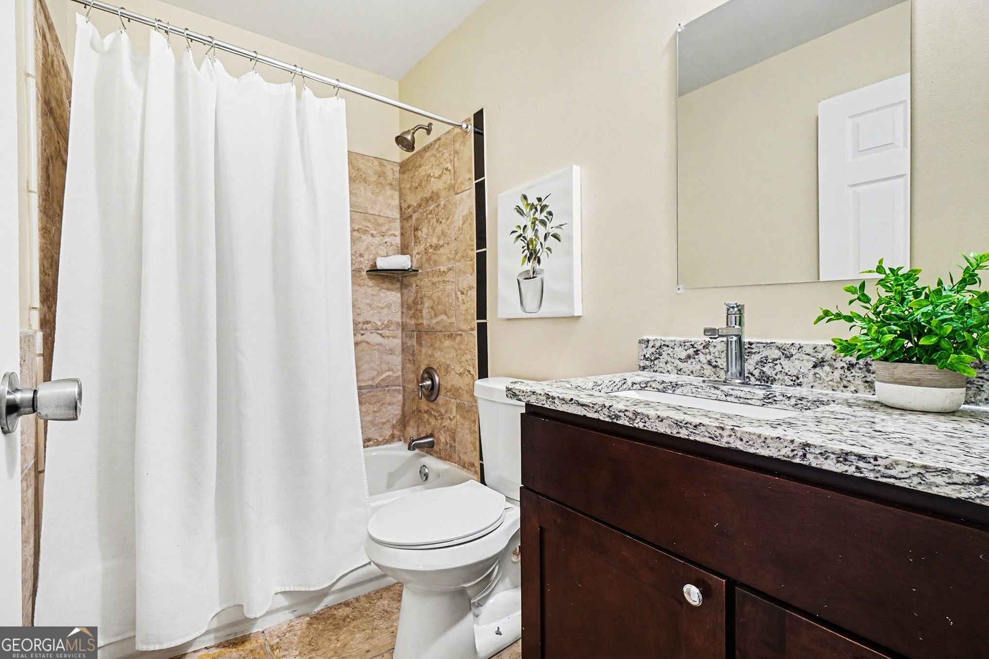 2494 Glenrock Drive Decatur GA 30032