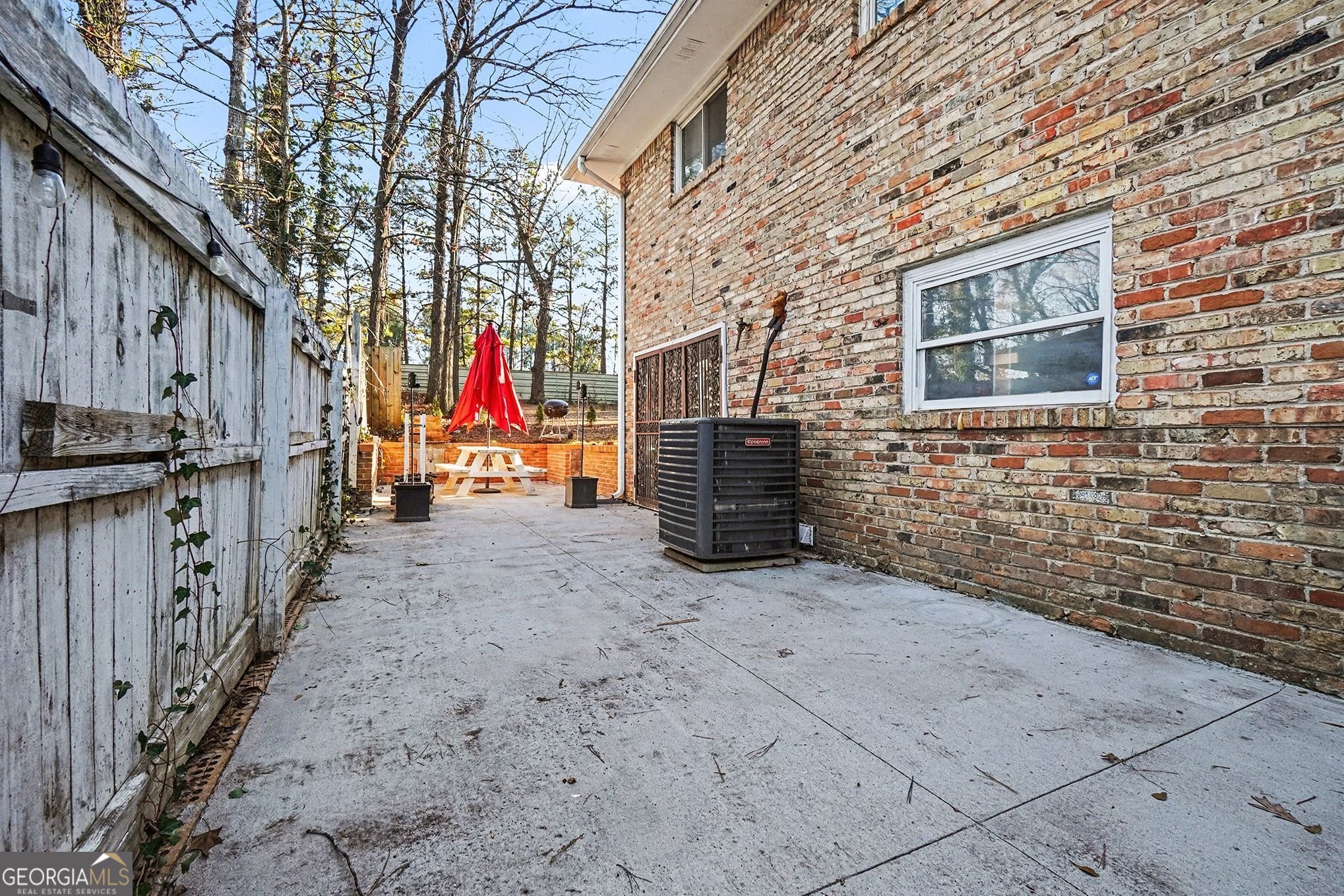 2494 Glenrock Drive Decatur GA 30032