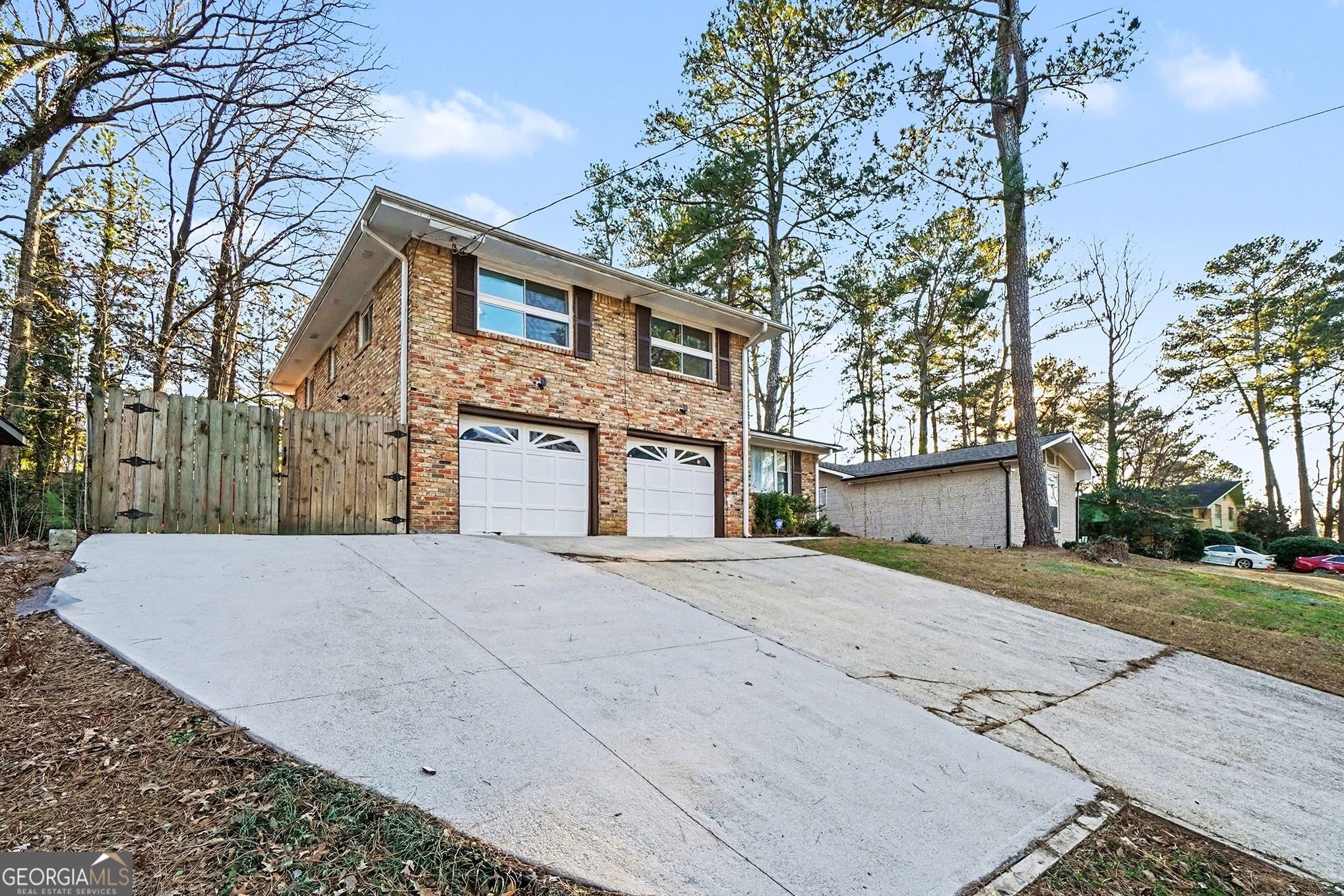 2494 Glenrock Drive Decatur GA 30032