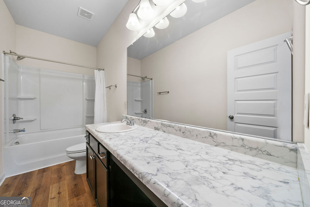 15 Sleepy Oaks Trail NE Rome GA 30165