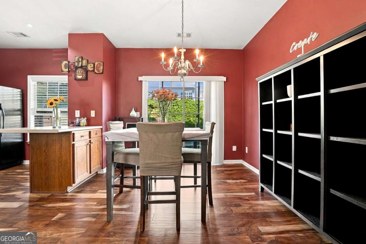 1041 Prestwyck Court Alpharetta GA 30004