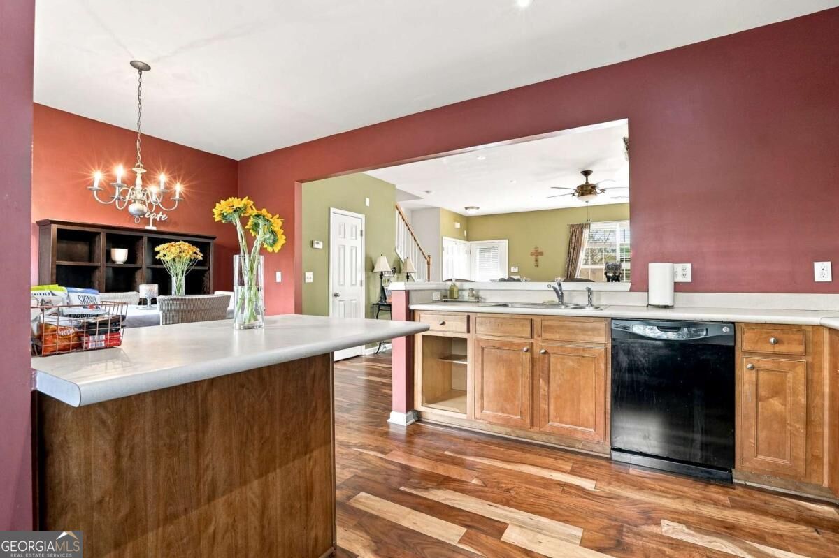 1041 Prestwyck Court Alpharetta GA 30004