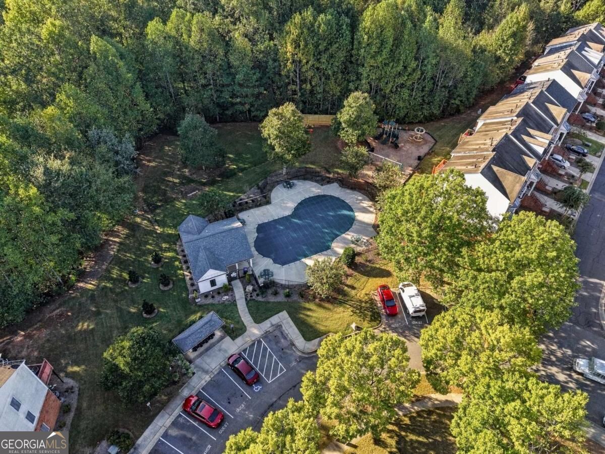 1041 Prestwyck Court Alpharetta GA 30004