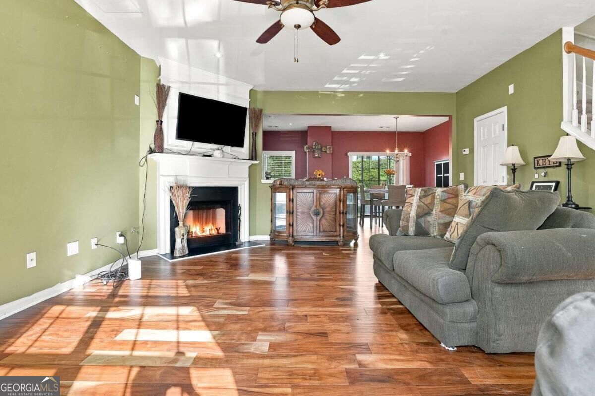 1041 Prestwyck Court Alpharetta GA 30004
