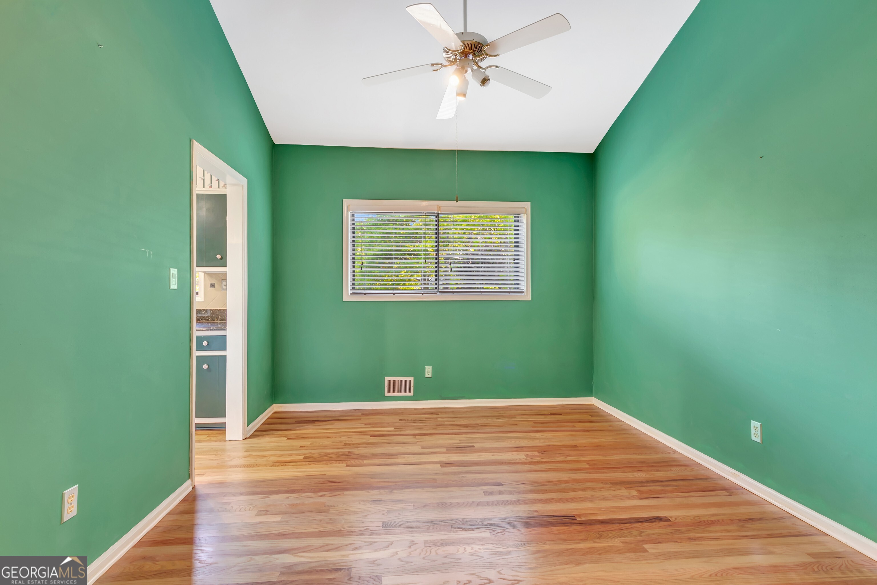 115 Hickory Place Fayetteville GA 30214