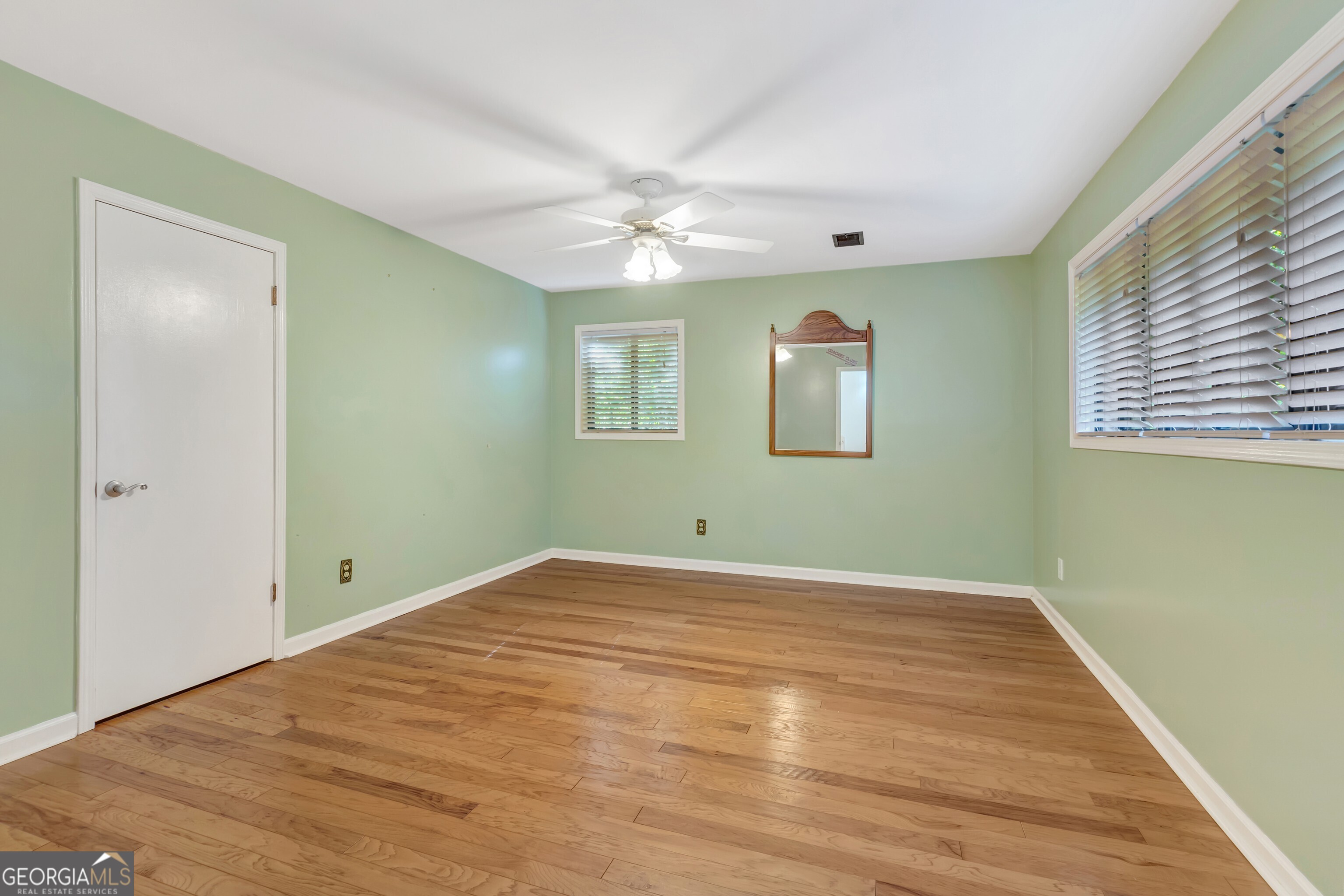 115 Hickory Place Fayetteville GA 30214