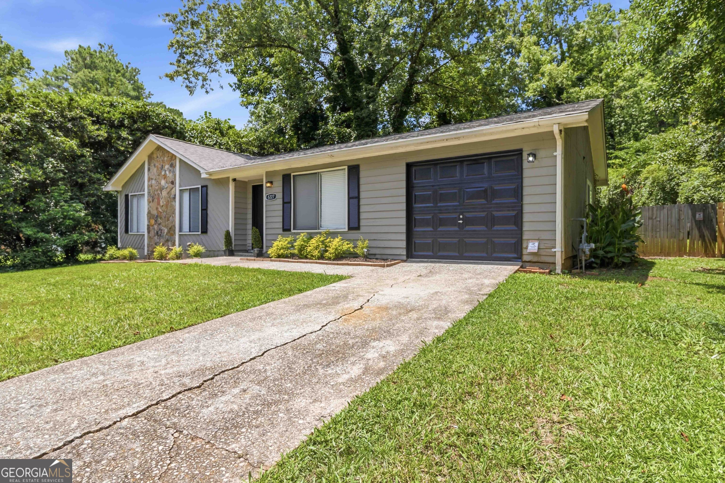 8227 Englewood Trail Riverdale GA 30274