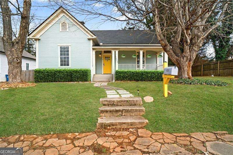1033 White Oak Avenue SW Atlanta GA 30310