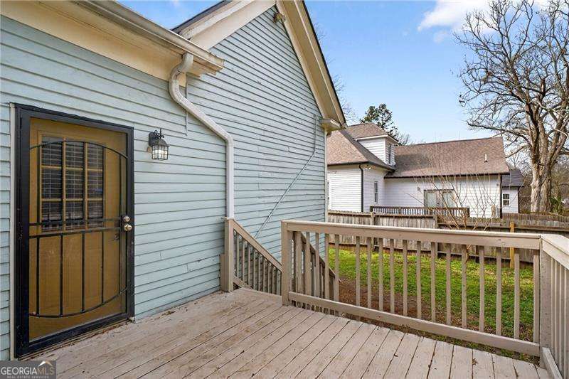 1033 White Oak Avenue SW Atlanta GA 30310