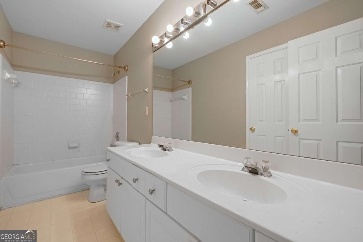 340 Stedford Lane Johns Creek GA 30097