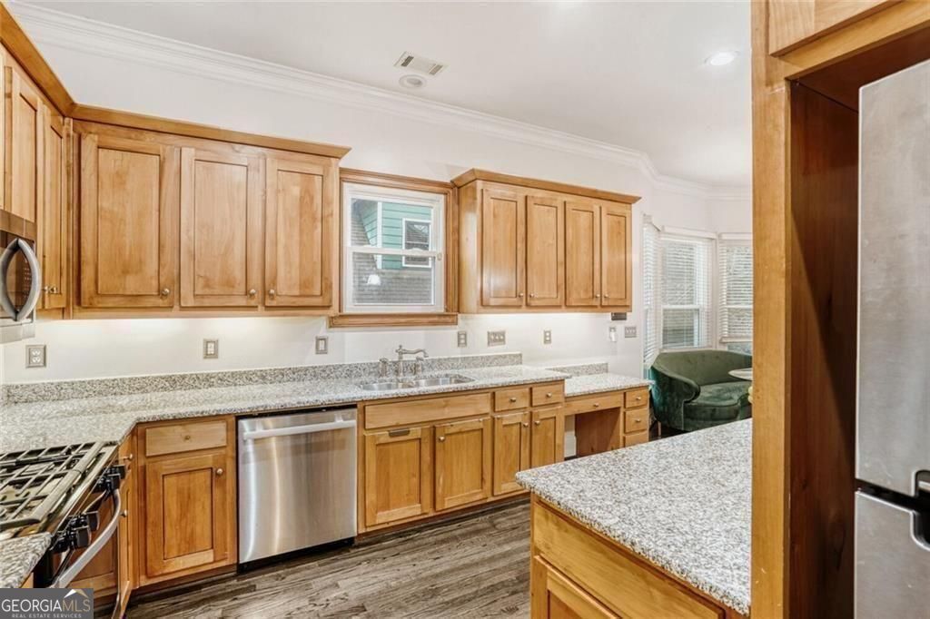 1444 Lakeview East Drive SE Atlanta GA 30316