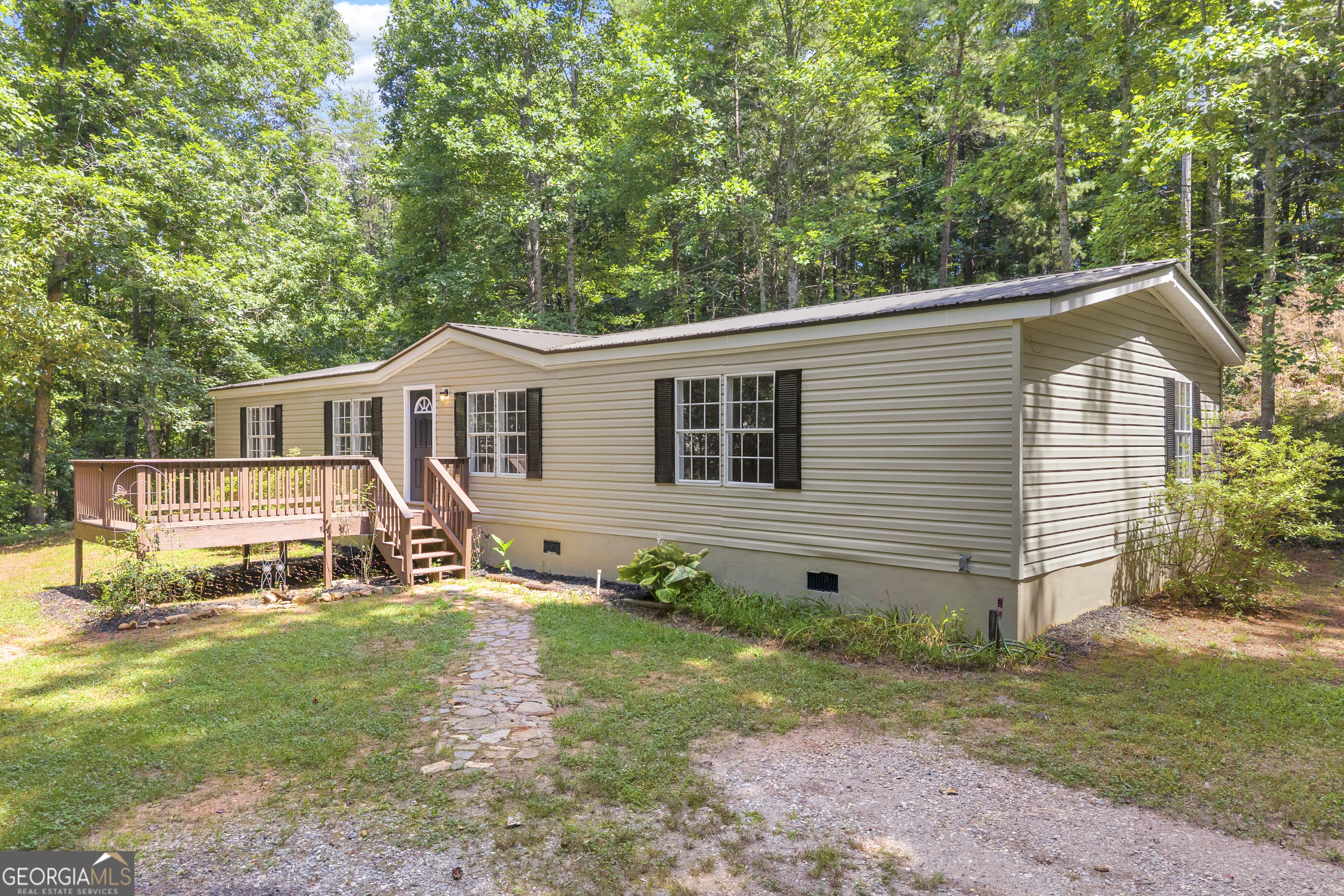 324 Paradise Valley Road Cleveland GA 30528