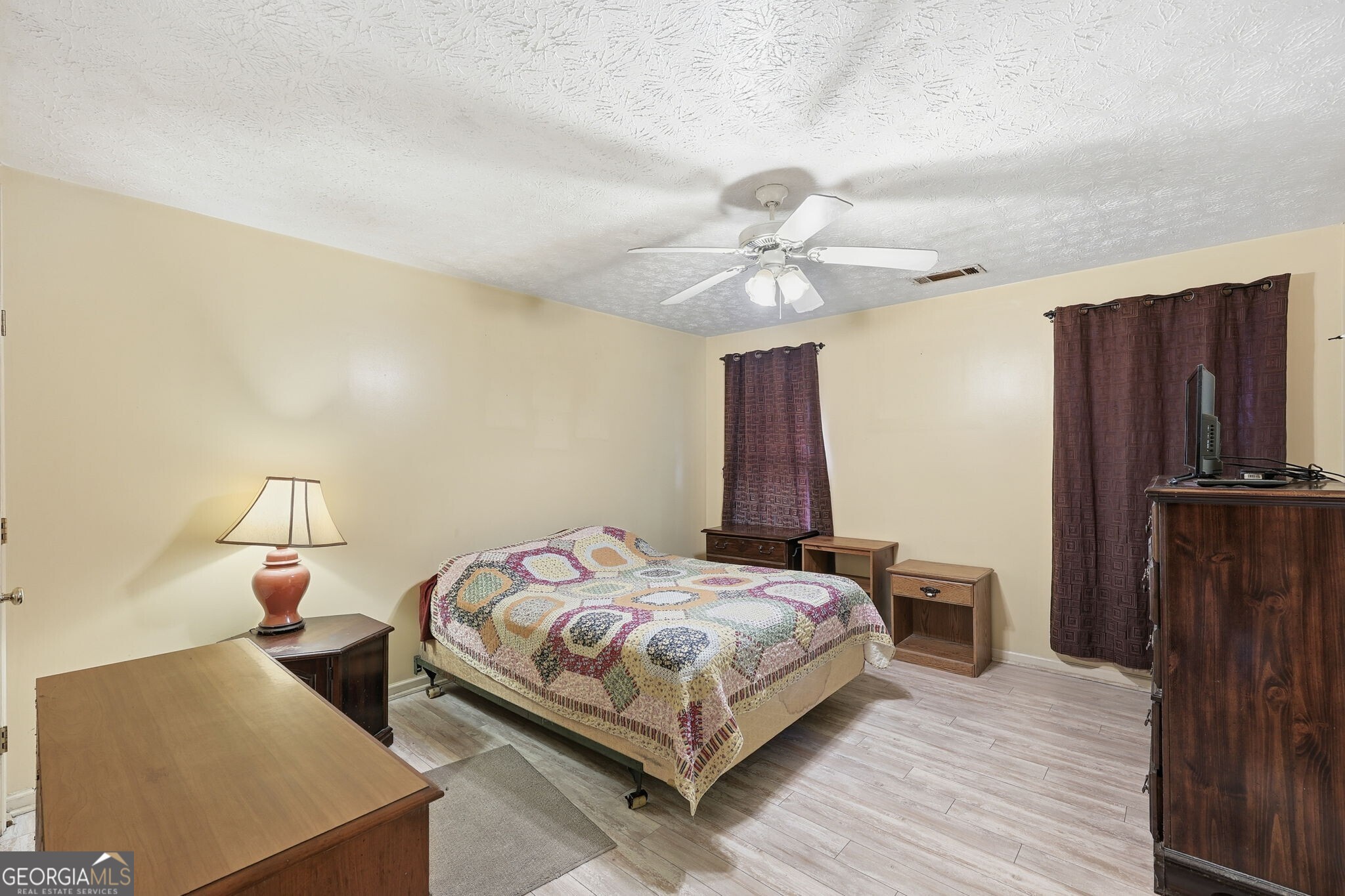 4418 Leafview Way Gillsville GA 30543