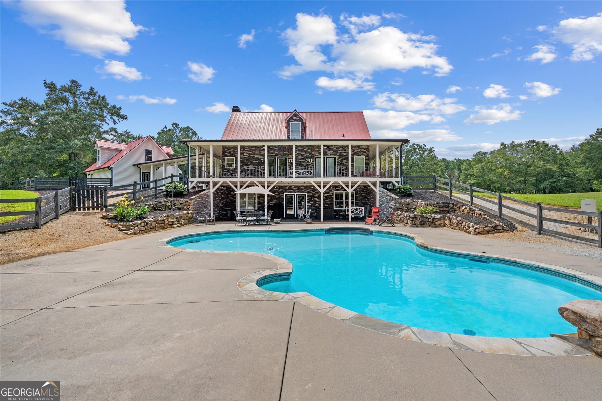 3002 Highway 101 N Rockmart GA 30153