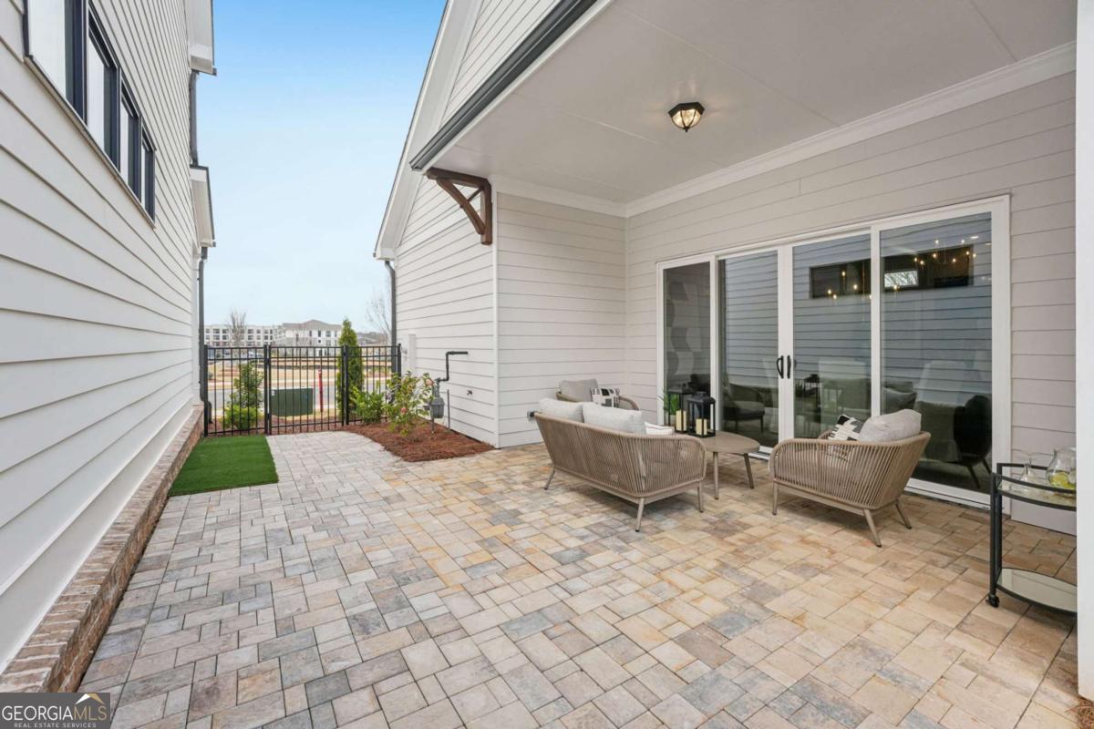 1052 Eastman Court Hoschton GA 30548