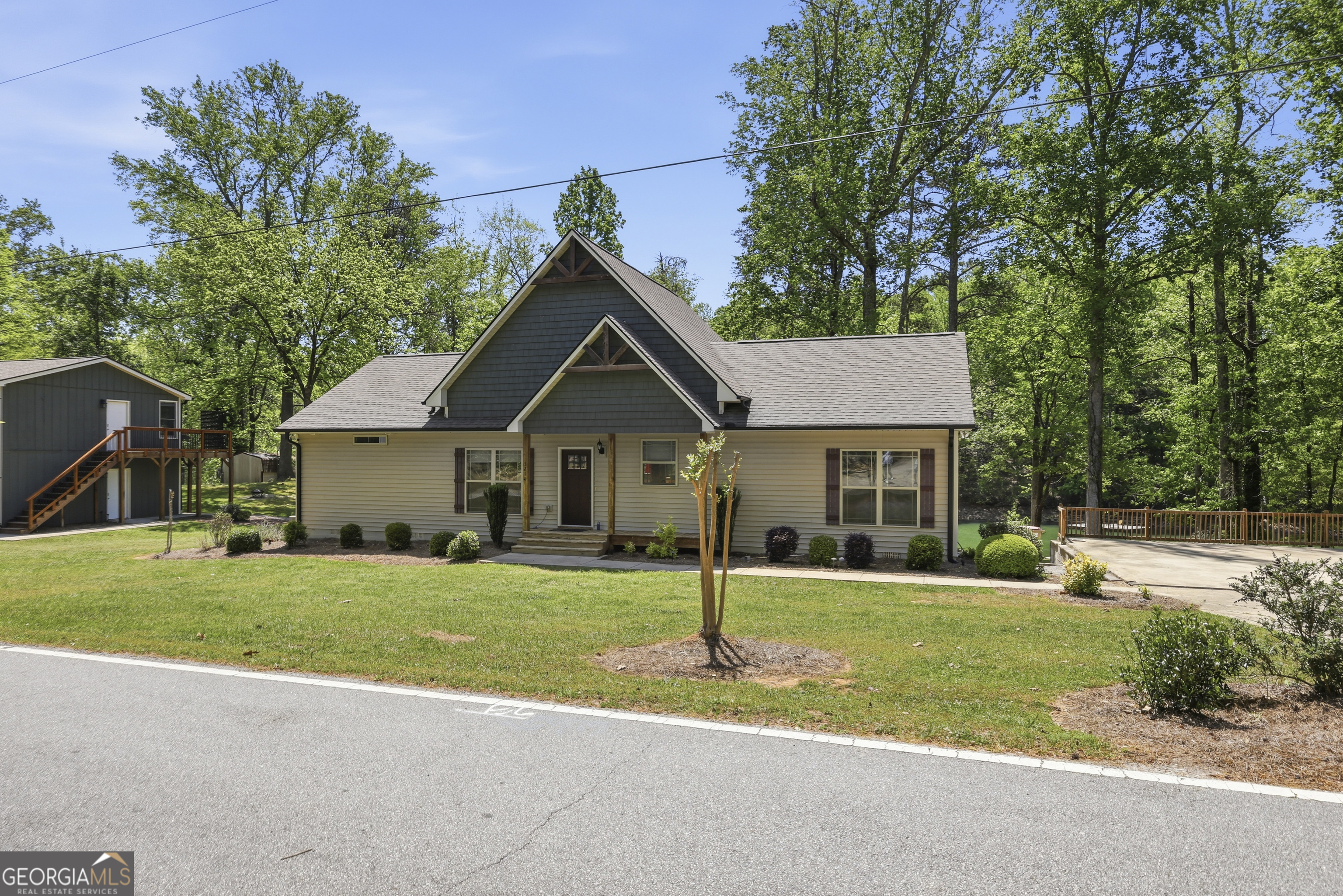3214 Simpson Park Road Gainesville GA 30506