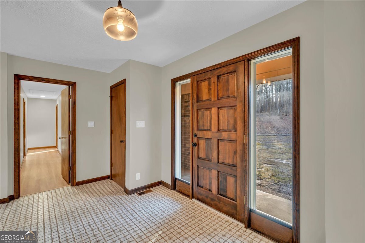 204 Creekside Drive Gray GA 31032