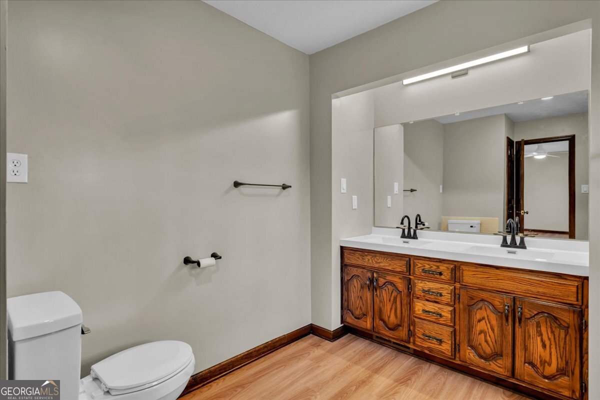 204 Creekside Drive Gray GA 31032